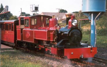 'Mark Timothy' arrives at Wroxham with a thirteen coach test train
